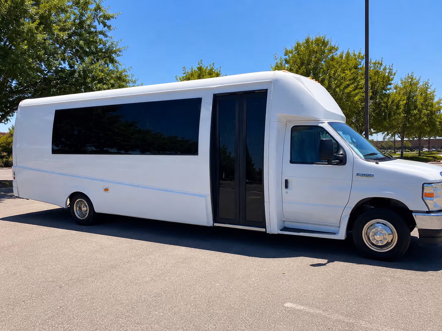 wedding party buses from mesquite to dallas venues and back